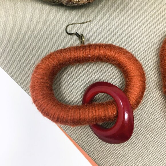 Handmade Oval Burnt Orange Acrylic Wrapped Chunky Dangle Chain Earrings - Picture 7 of 16